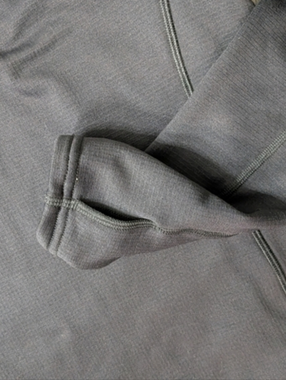 Bundle Of 2 L.L. Bean Pullover Long Sleeve Sweaters Size Men's Large - Picture 9 of 9